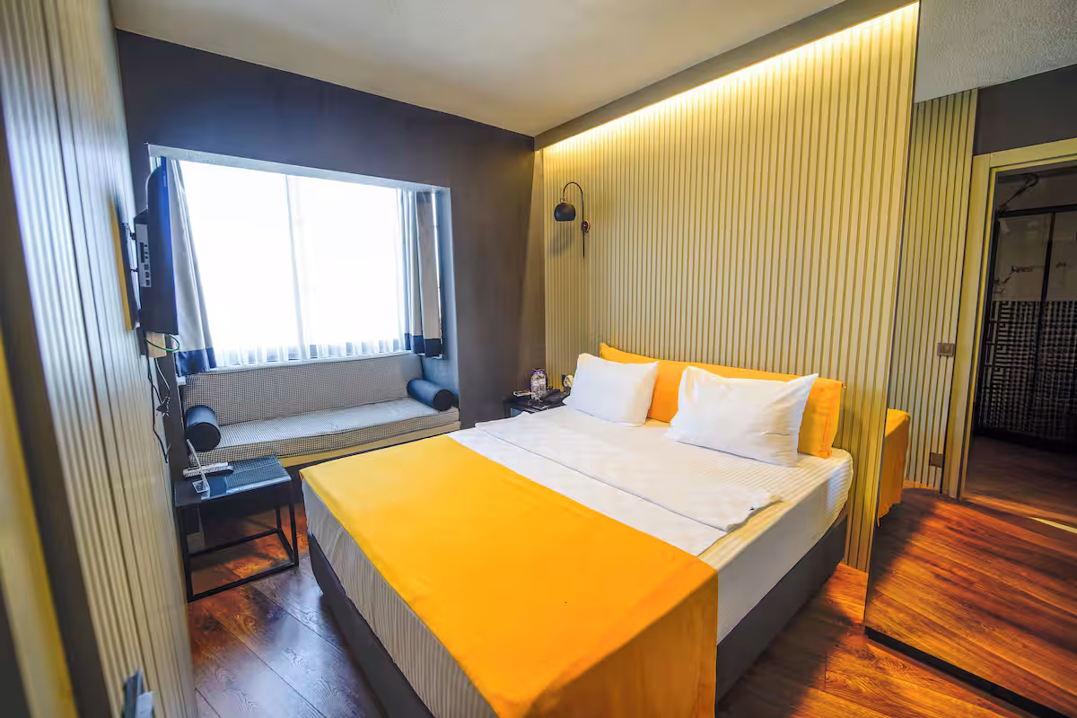 Economy Tek Büyük Yataklı Oda